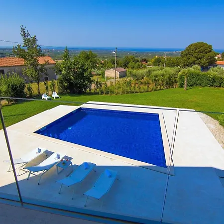 Villa Mariva